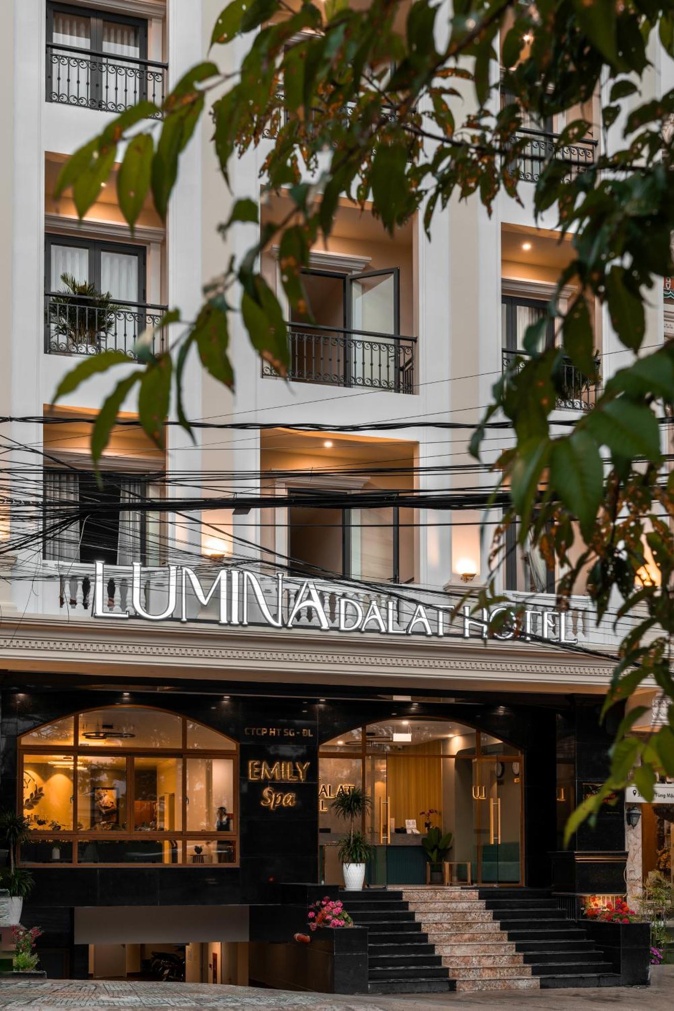 Lumina Hotel Da Lat Central Exteriör bild