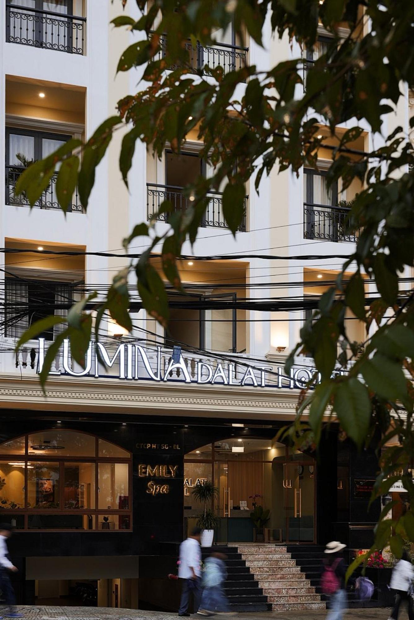 Lumina Hotel Da Lat Central Exteriör bild